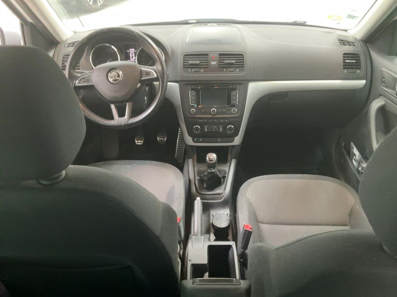 Skoda Yeti 2.0 TDI Outdoor 2014 – снимка 17