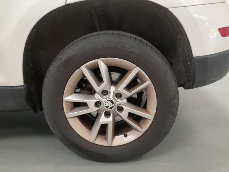 Skoda Yeti 2.0 TDI Outdoor 2014 – снимка 5