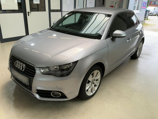 Audi A1 Sportback 1.6 TDI Ambition 2014 – снимка 1