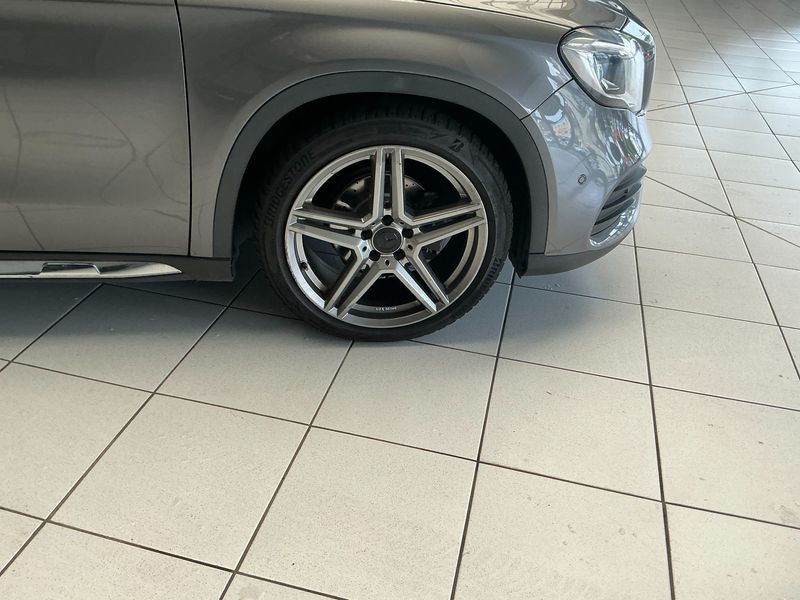 Mercedes-Benz GLA-Klasse GLA 200 AMG Line 2019 – снимка 11