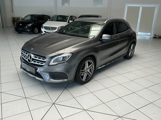Mercedes-Benz GLA-Klasse GLA 200 AMG Line 2019 – снимка 1