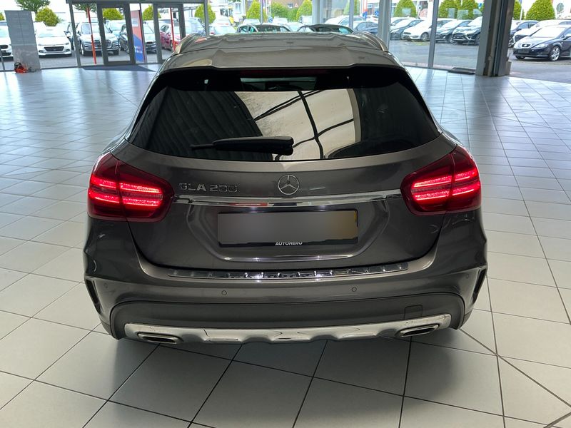 Mercedes-Benz GLA-Klasse GLA 200 AMG Line 2019 – снимка 7