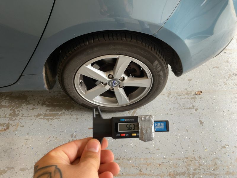 Volvo V40 1.6 D2 Momentum 2013 – снимка 5