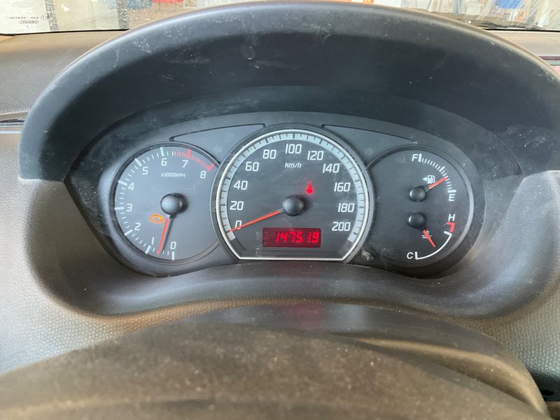 Suzuki Swift 1.3 GL 5 portes 2009 – снимка 4
