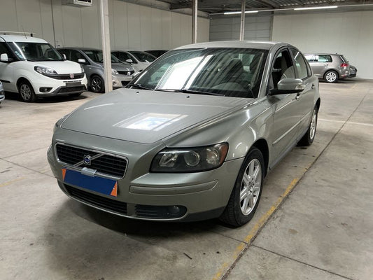 Volvo S40 2.0 D Momentum 2006 – снимка 1