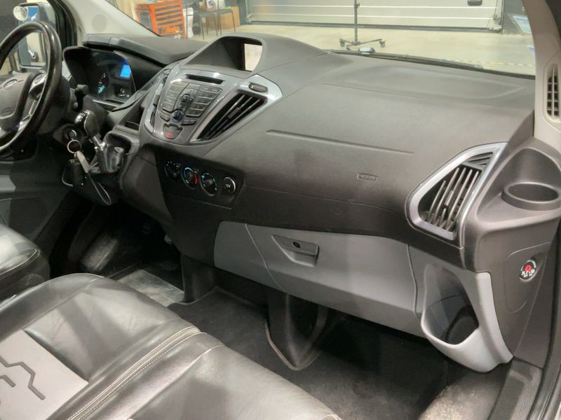 Ford Transit 2.0 TDCi 290 L1 Sport 2017 – снимка 17