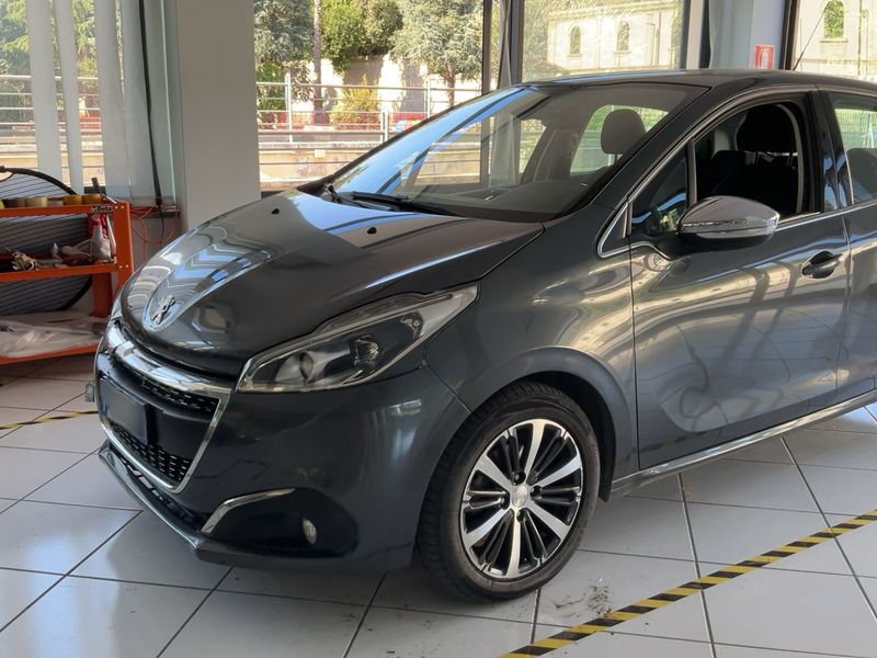 Peugeot 208 1.2 e-VTi Allure 2016 – снимка 2