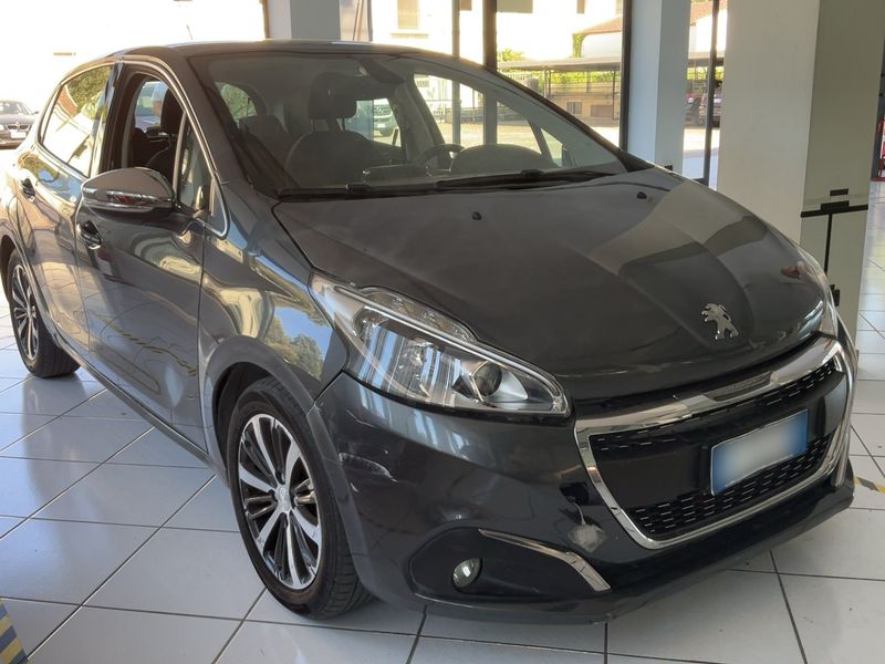 Peugeot 208 1.2 e-VTi Allure 2016 – снимка 12