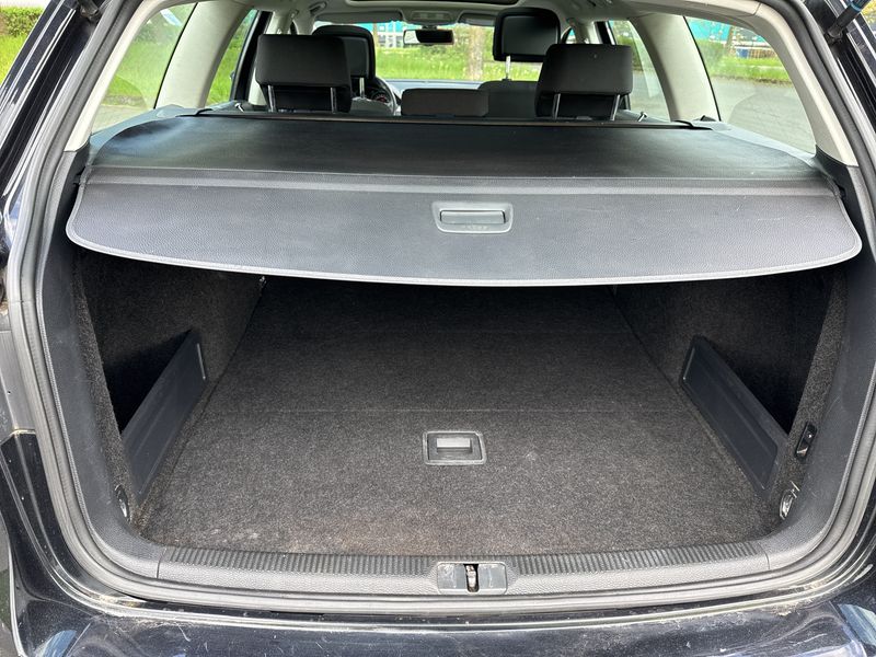 Volkswagen Passat 1.4 TSI Comfortline BlueMotion 2011 – снимка 9