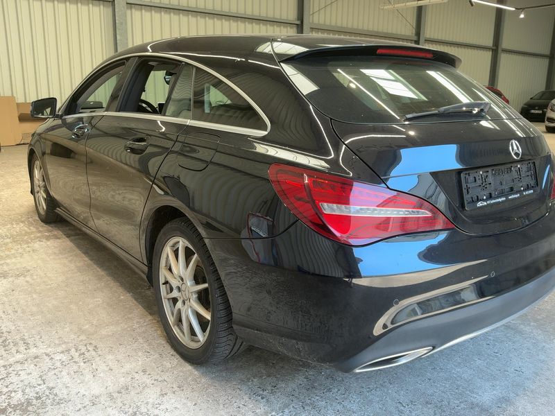 Mercedes-Benz CLA-Klasse CLA 220 Shooting Brake Urban 2017 – снимка 6