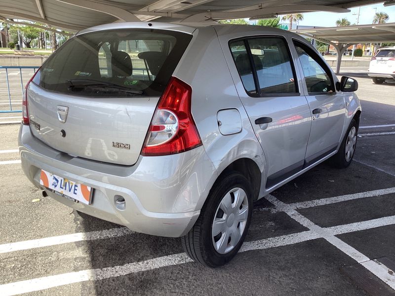 Dacia Sandero 1.5 dCi Ambiance 2009 – снимка 2