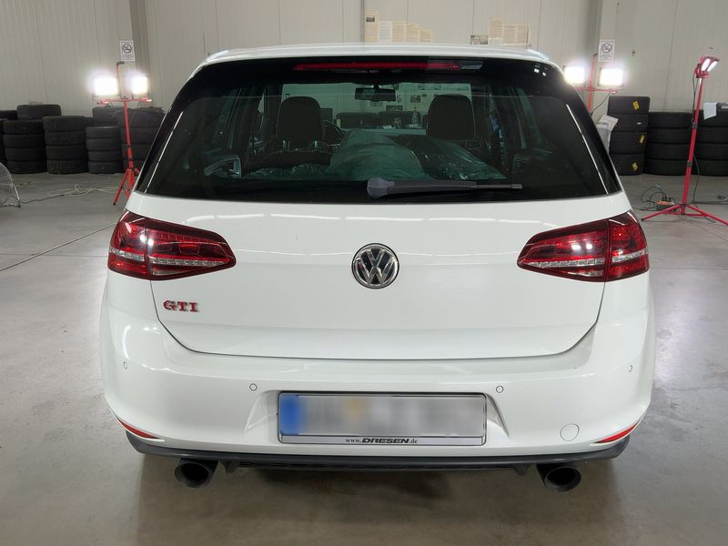 Volkswagen Golf VII 2.0 TFSI GTI "Performance" BlueMotion Tech 2015 – снимка 7
