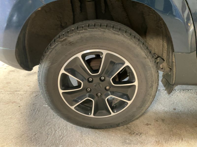 Dacia Duster 1.5 dCi SL Black Touch 4x2 2017 – снимка 19