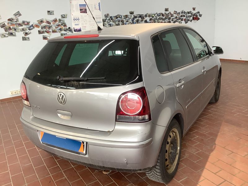 Volkswagen Polo 1.2 Silver Edition 2008 – снимка 2