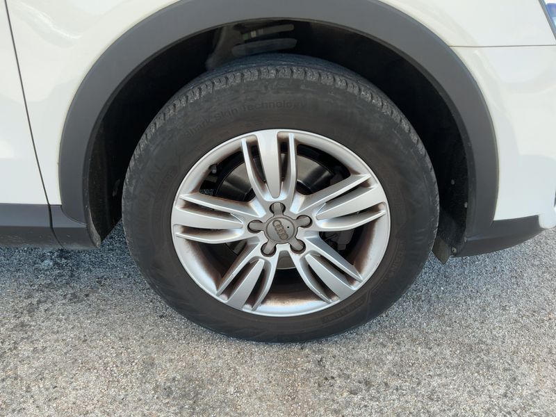 Audi Q3 2.0 TFSI quattro 2015 – снимка 11