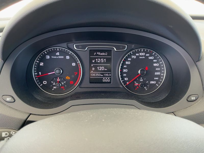 Audi Q3 2.0 TFSI quattro 2015 – снимка 18