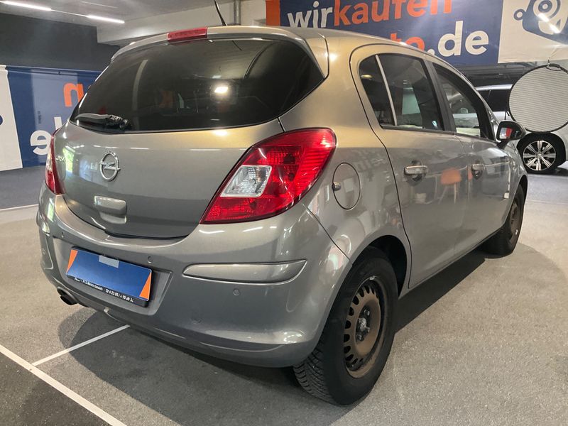 Opel Corsa 1.4 150 Jahre Opel 2012 – снимка 2