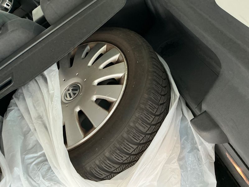 Volkswagen Touran 1.2 TSI Comfortline 2011 – снимка на щета