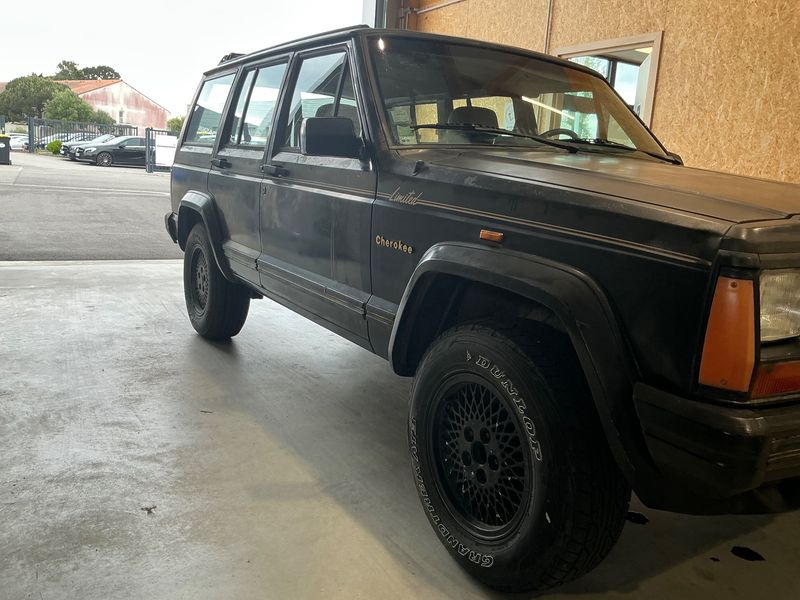 Jeep Cherokee 4.0 Limited 1990 – снимка 12