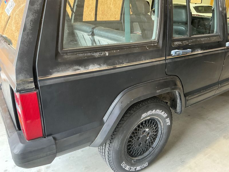 Jeep Cherokee 4.0 Limited 1990 – снимка 23