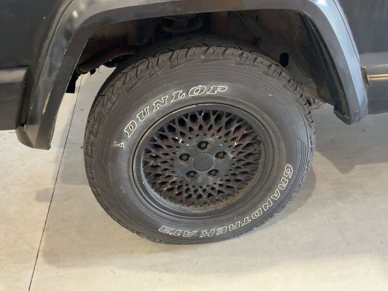 Jeep Cherokee 4.0 Limited 1990 – снимка 3
