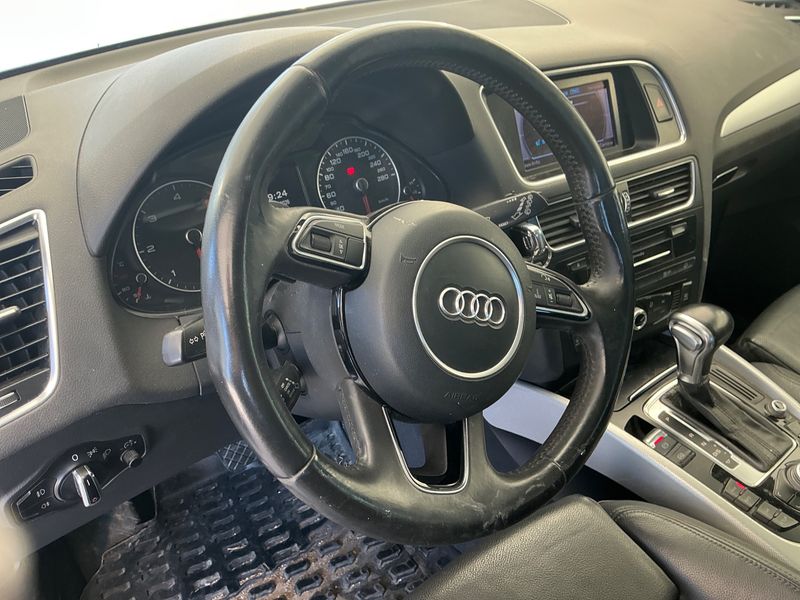 Audi Q5 2.0 TDI quattro 2013 – снимка 28