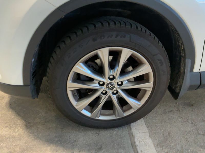Toyota RAV 4 2.5 Hybrid Executive 2017 – снимка 3