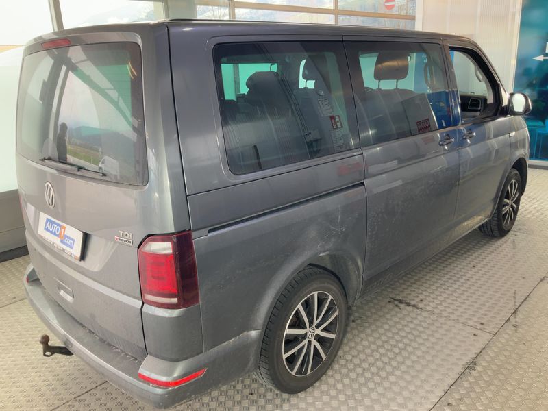 Volkswagen T6 Multivan 2.0 TDI Edition 4Motion 2017 – снимка 8