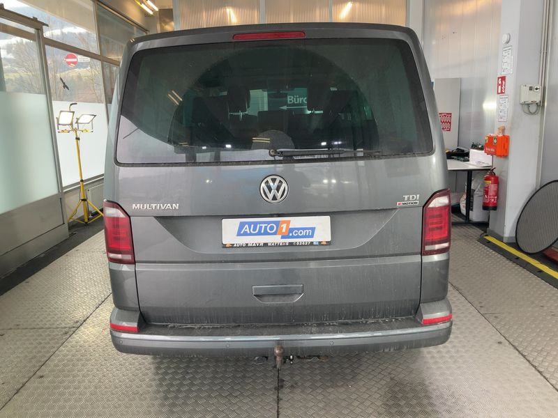 Volkswagen T6 Multivan 2.0 TDI Edition 4Motion 2017 – снимка 7