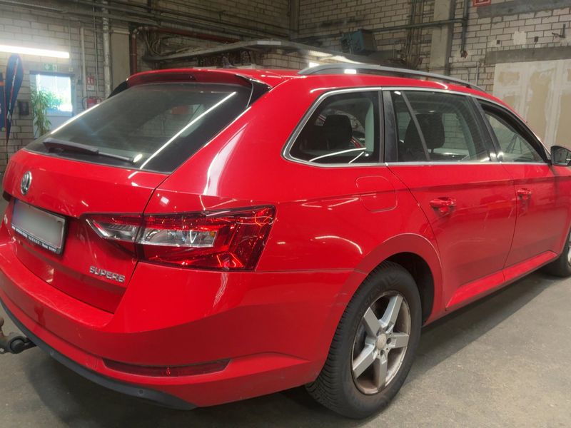 Skoda Superb 2.0 TDI Ambition 2016 – снимка 8