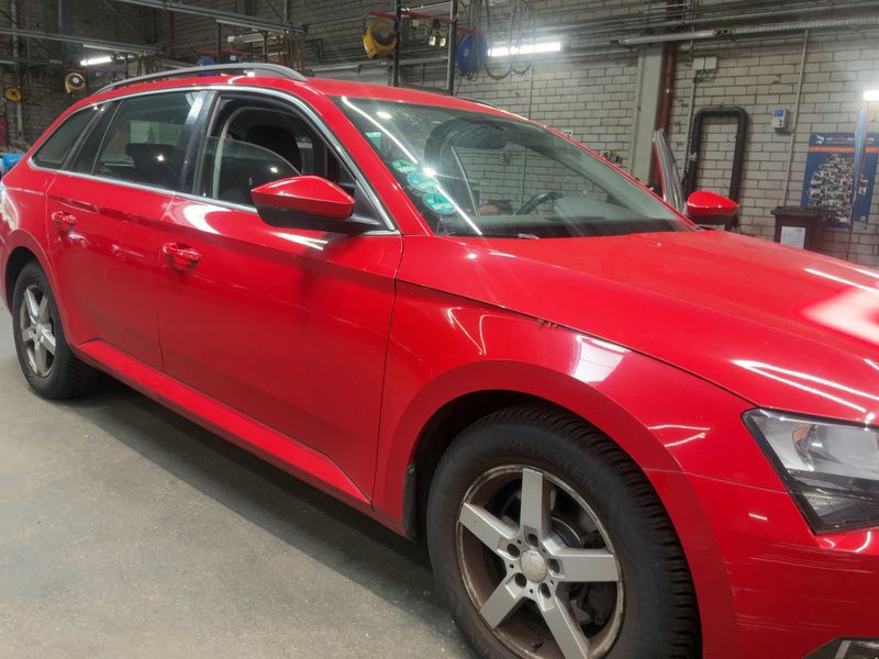 Skoda Superb 2.0 TDI Ambition 2016 – снимка 12