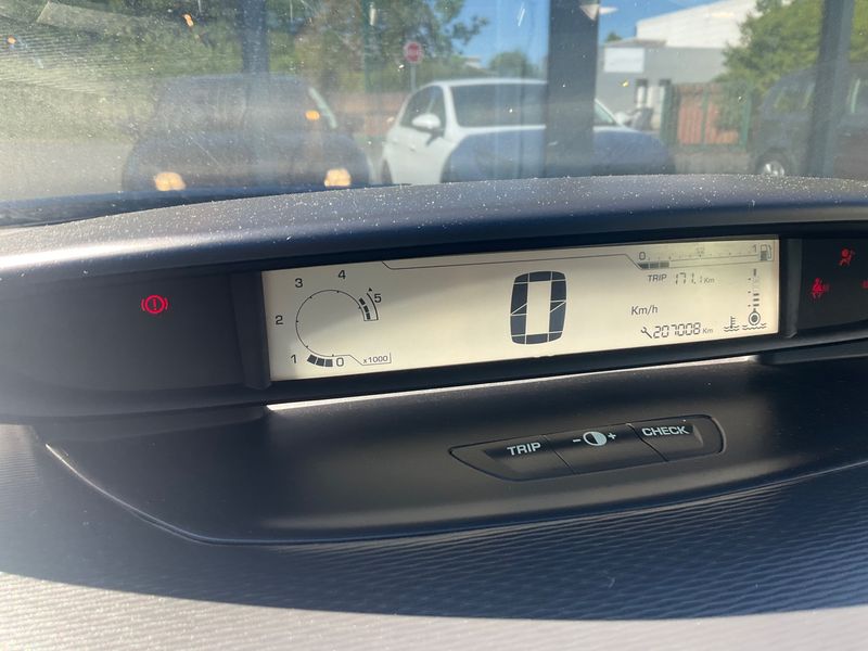 Citroen C4 1.6 HDi Millenium 2009 – снимка 4