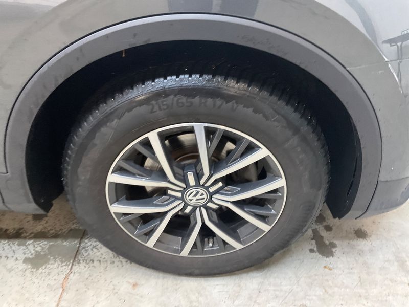Volkswagen Tiguan 2.0 TDI Comfortline BlueMotion Tech 2016 – снимка 11