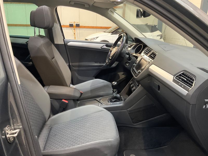 Volkswagen Tiguan 2.0 TDI Comfortline BlueMotion Tech 2016 – снимка 16
