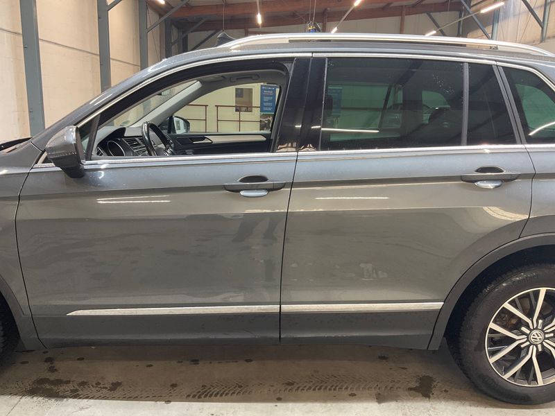 Volkswagen Tiguan 2.0 TDI Comfortline BlueMotion Tech 2016 – снимка 4
