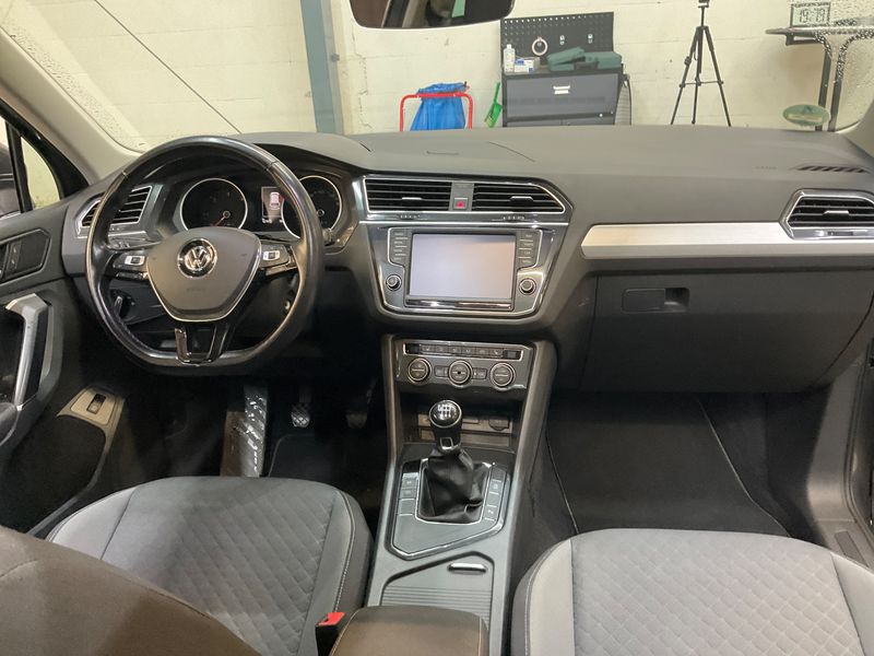 Volkswagen Tiguan 2.0 TDI Comfortline BlueMotion Tech 2016 – снимка 17