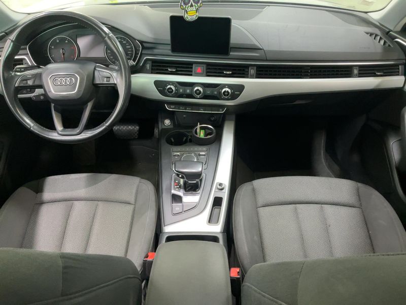 Audi A4 2.0 TDI Business Line 2018 – снимка 17
