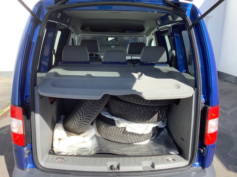 Volkswagen Caddy 1.6 Life 2008 – снимка на щета