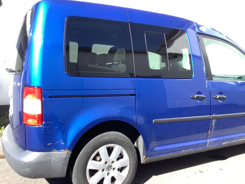 Volkswagen Caddy 1.6 Life 2008 – снимка на щета