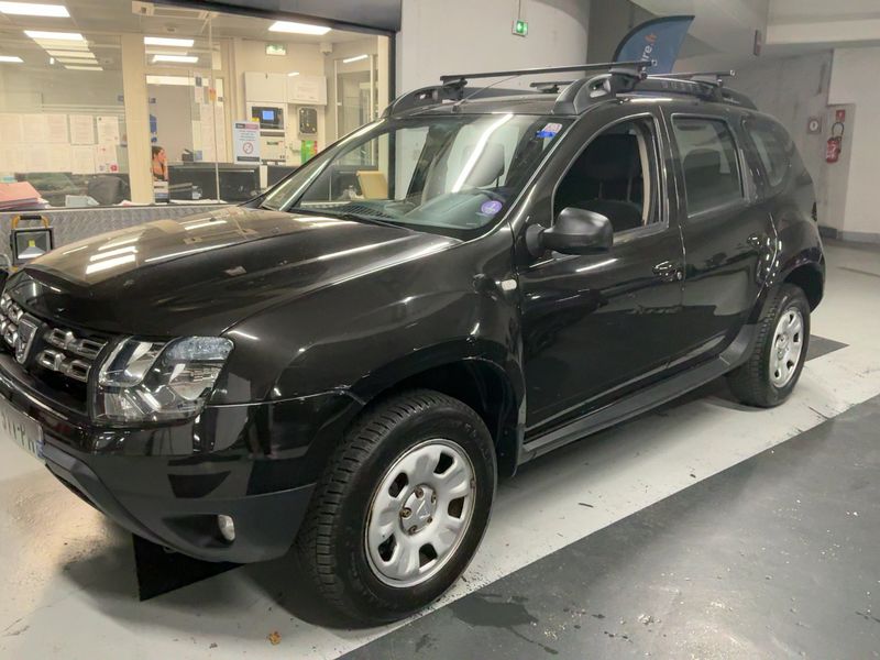 Dacia Duster 1.2 TCe Laureate 4x2 2014 – снимка 2
