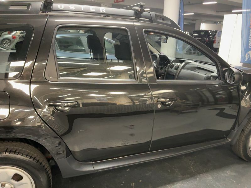 Dacia Duster 1.2 TCe Laureate 4x2 2014 – снимка 10