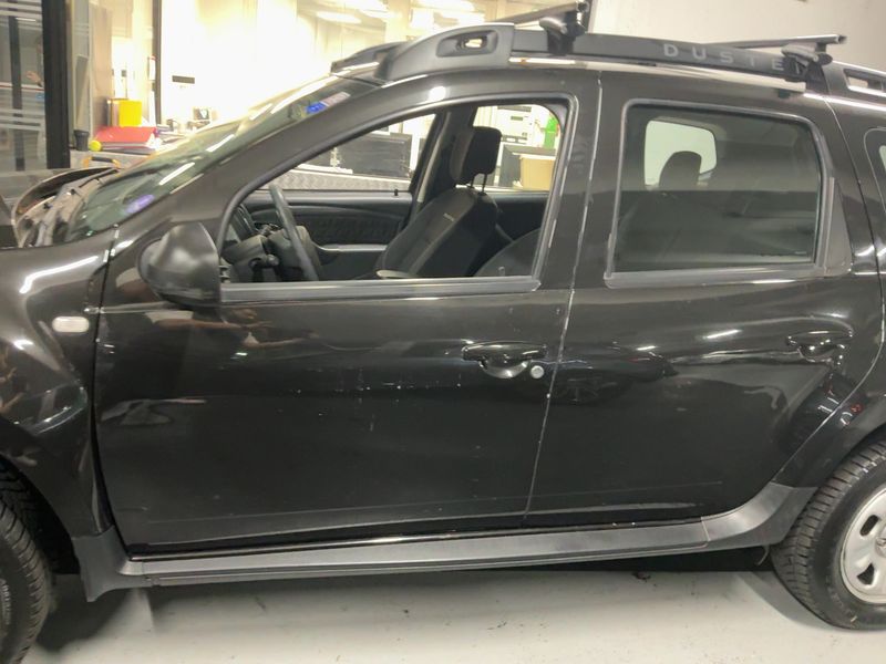 Dacia Duster 1.2 TCe Laureate 4x2 2014 – снимка 4