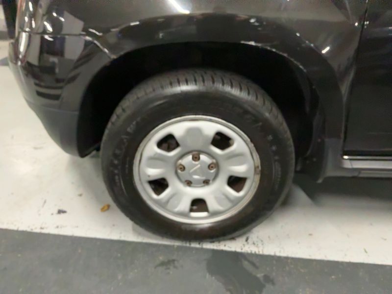 Dacia Duster 1.2 TCe Laureate 4x2 2014 – снимка 3