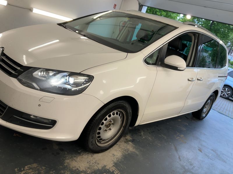 Volkswagen Sharan 2.0 TDI Highline BlueMotion Tech 2012 – снимка 2