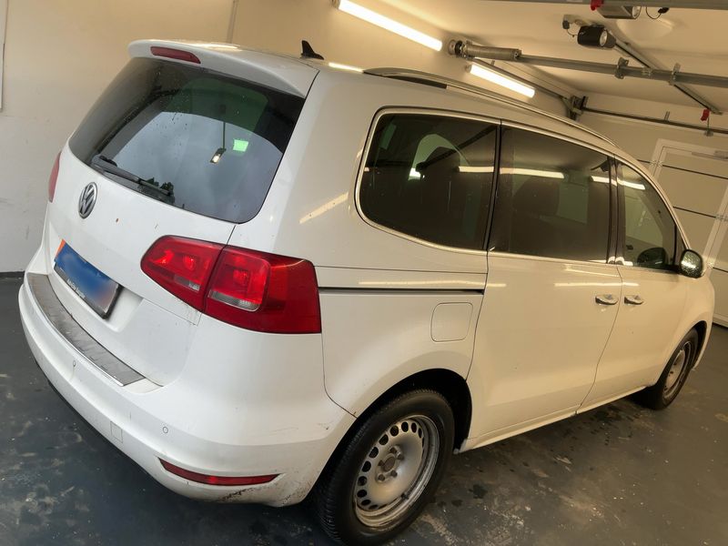 Volkswagen Sharan 2.0 TDI Highline BlueMotion Tech 2012 – снимка 8