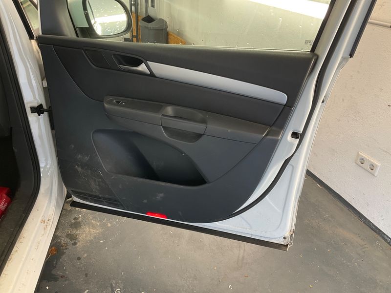 Volkswagen Sharan 2.0 TDI Highline BlueMotion Tech 2012 – снимка 44