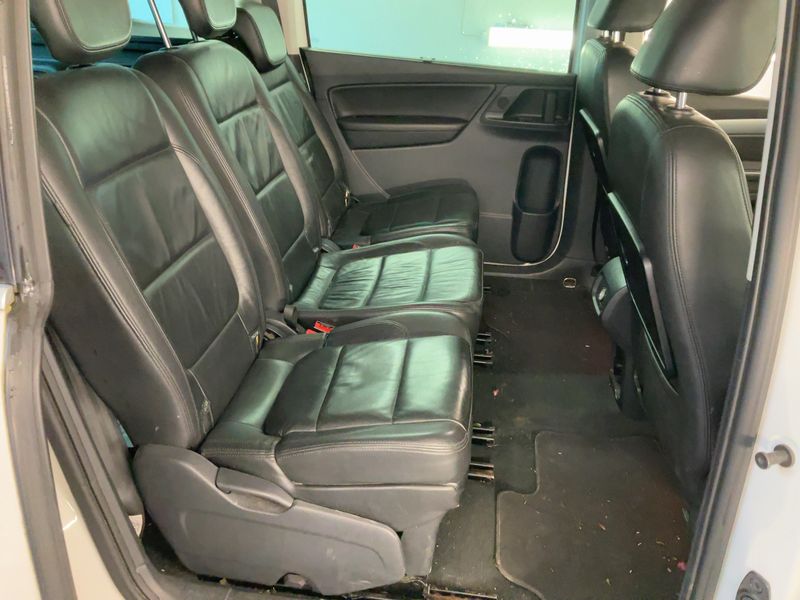 Volkswagen Sharan 2.0 TDI Highline BlueMotion Tech 2012 – снимка 19