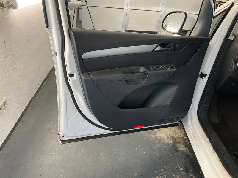 Volkswagen Sharan 2.0 TDI Highline BlueMotion Tech 2012 – снимка 45