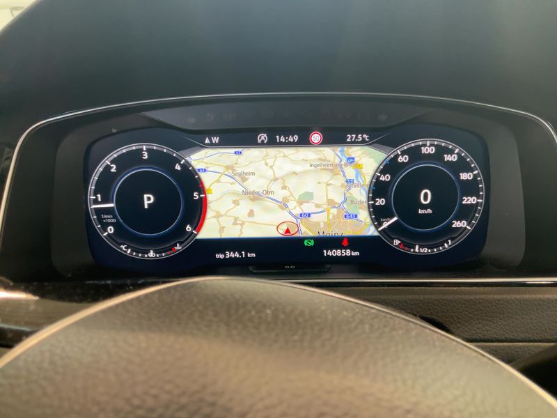 Volkswagen Golf VII 2.0 TDI Highline BlueMotion Tech 2020 – снимка 19