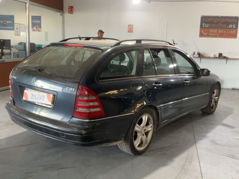 Mercedes-Benz C-Klasse C 270 CDI T Elegance 2002 – снимка 8